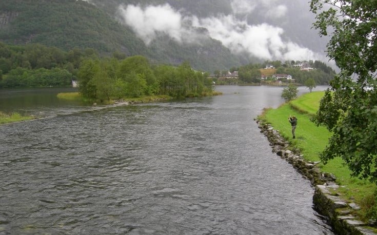 Åelva i Gloppen kommune. Eit av vassdraga som har fått endra fisketid i den nye forskrifta.