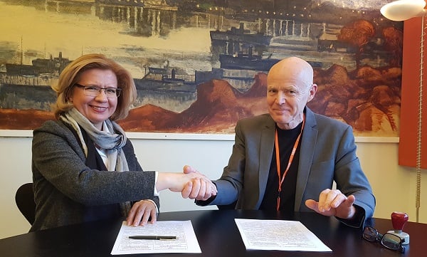 Rektor Natalia Viktorovna Bagrova ved NGUADI og rektor Ole Gustavsen ved AHO, foto Nedzad Zdralovic Rektor Natalia Viktorovna Bagrova ved NGUADI og rektor Ole Gustavsen ved AHO, foto Nedzad Zdralovic