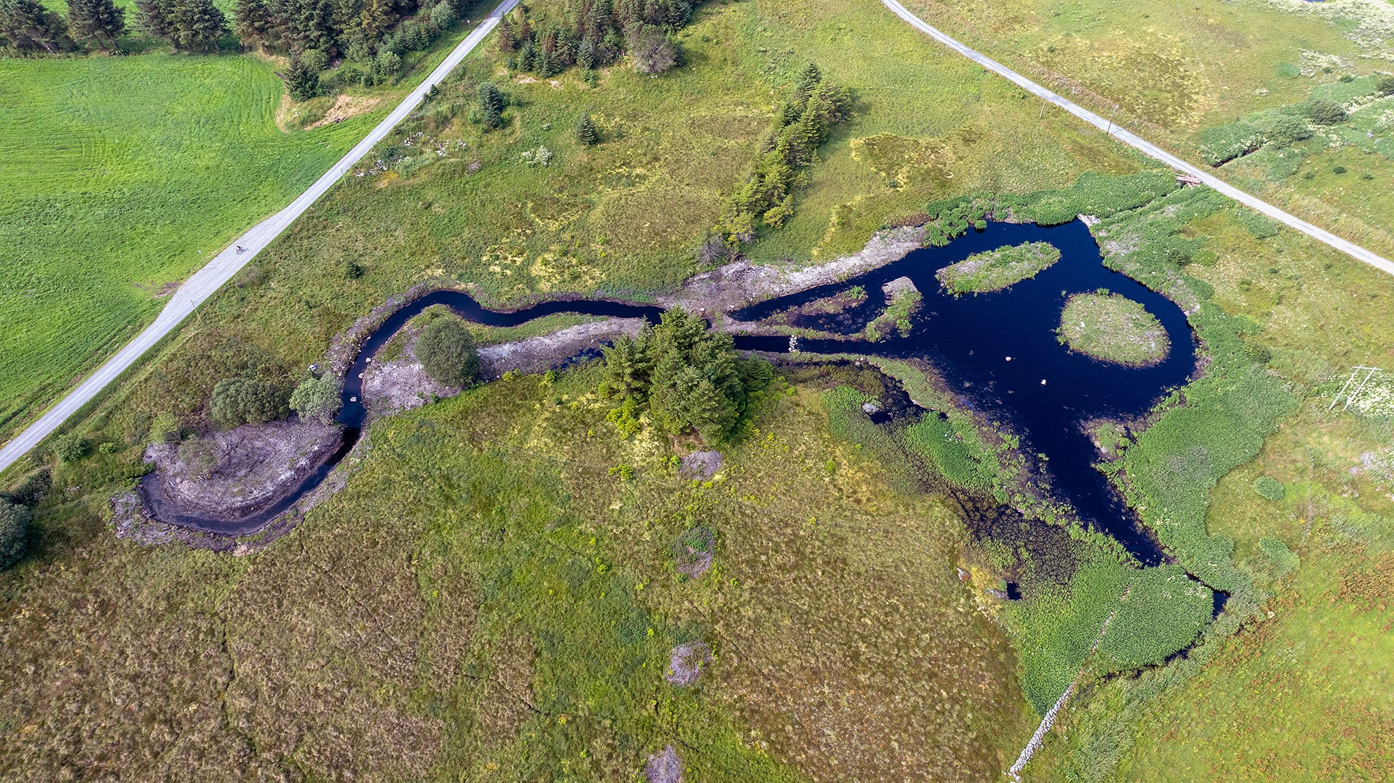 Det restaurerte vatnet Selviktjønna sett frå lufta.