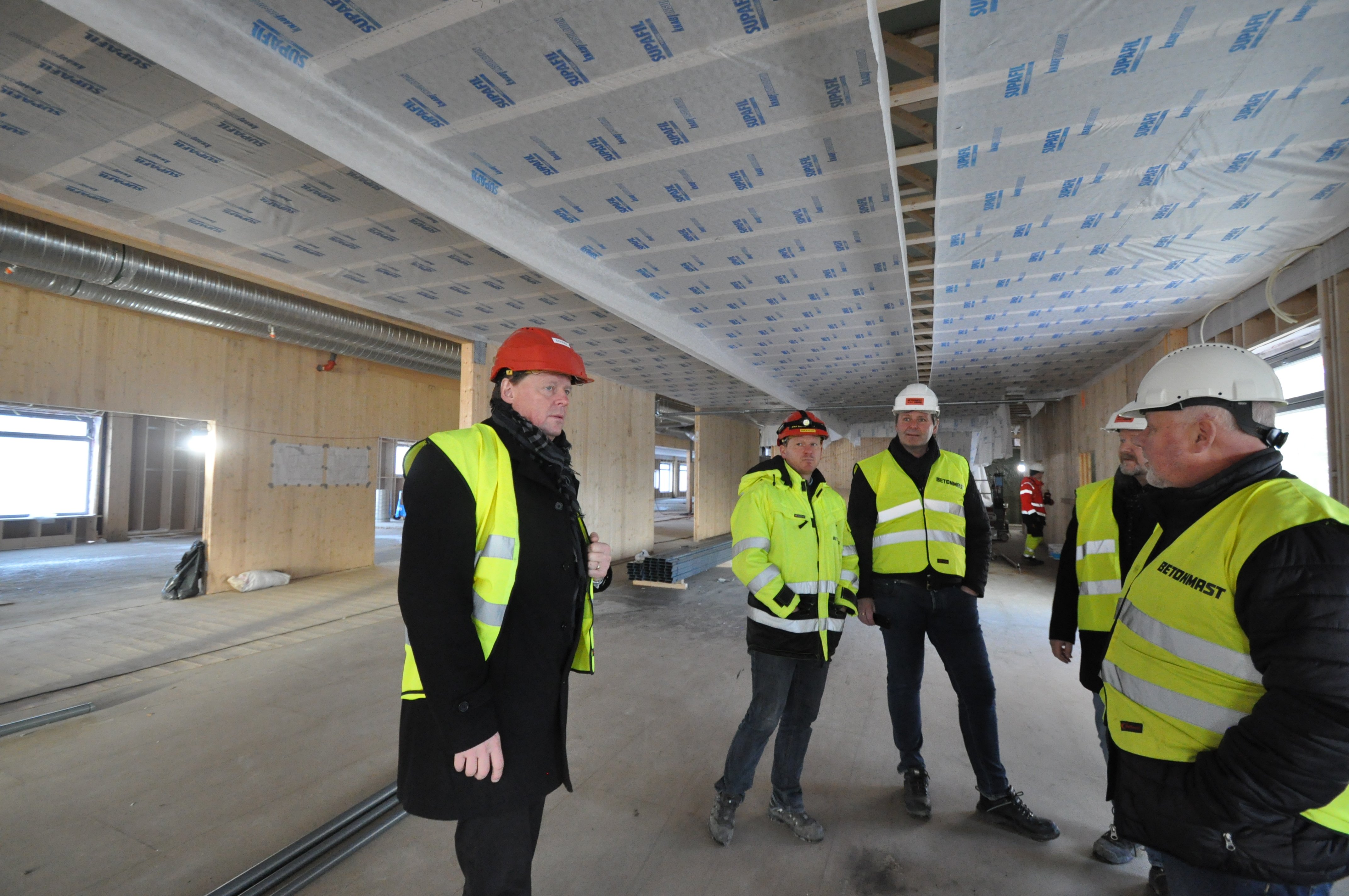 En lydhør forsamling. En lydhør forsamling.