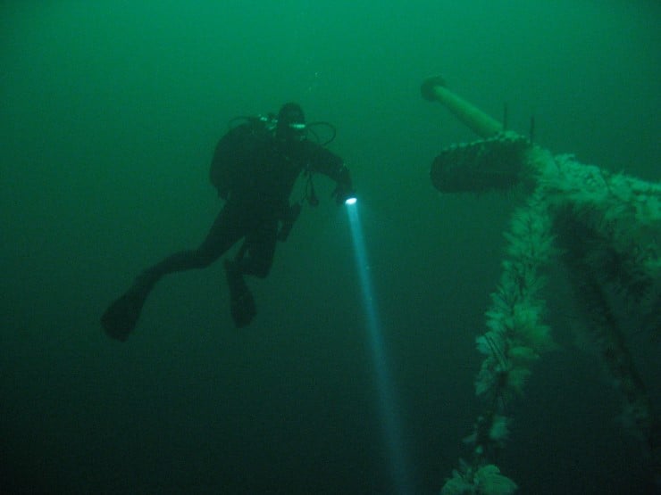 Kunnskapen om kulturminne i Sognefjorden reknar vi med er tilstrekkeleg til å vurdere konsekvensane av verneplanen. Marine kulturmiljø og kulturminne som skipsvrak slik som på biletet vil kunne få styrka vern. Kulturminne er eitt av mange aktuelle tema å konsekvensutgreie. 