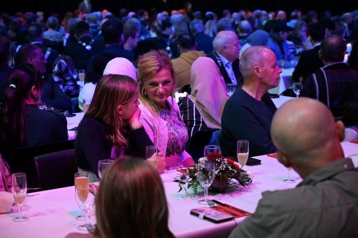 Deltakere på statsborgerseremoni